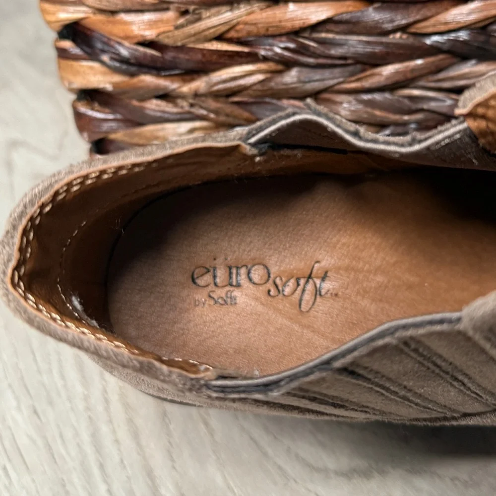 Eurosoft Joselyn Wedge Ankle Booties - Picture 4 of 6